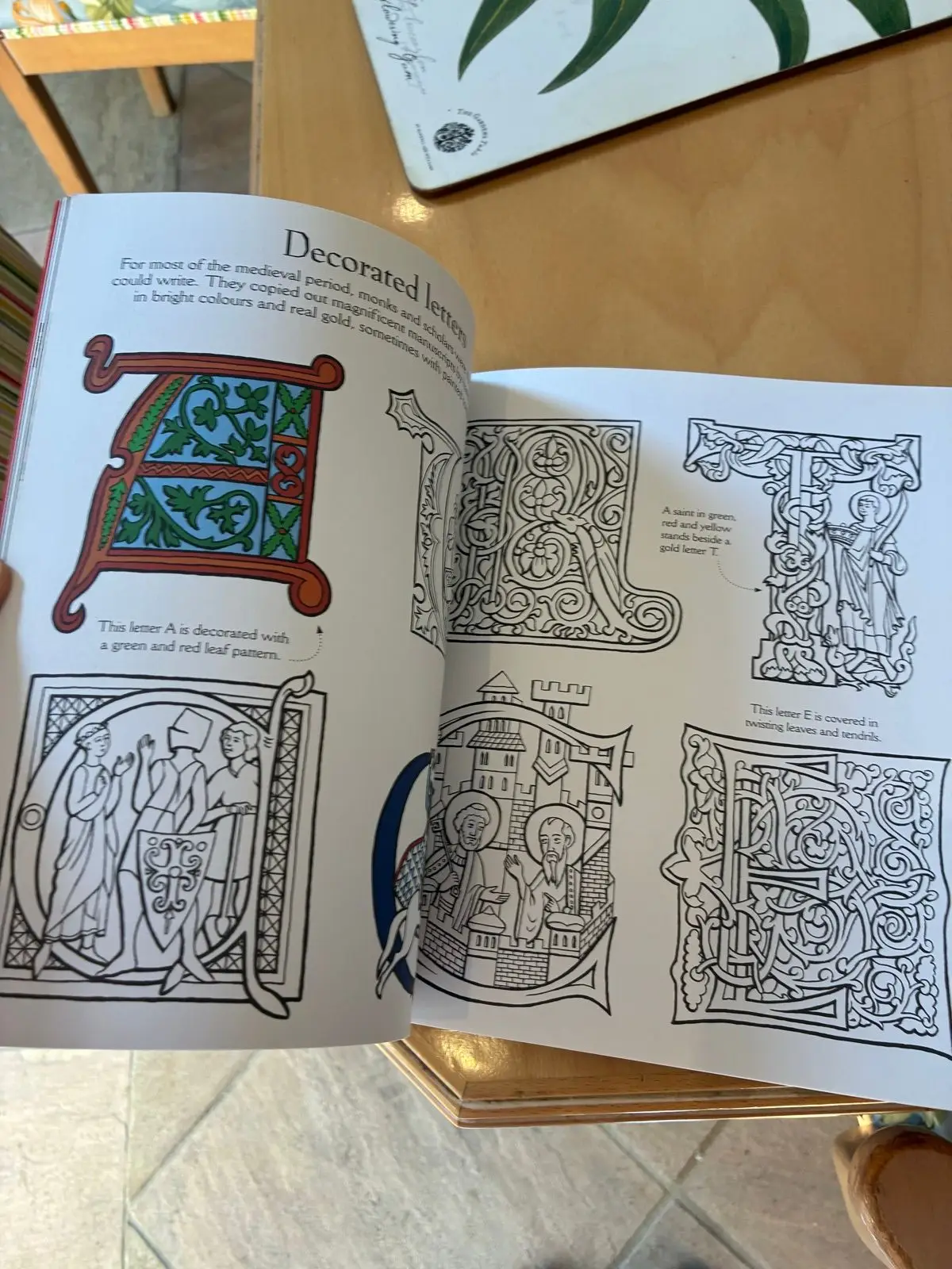Usborne Medieval Patterns to Colour Book