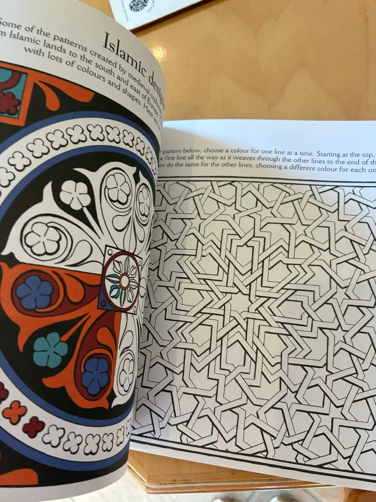 Usborne Medieval Patterns to Colour Book
