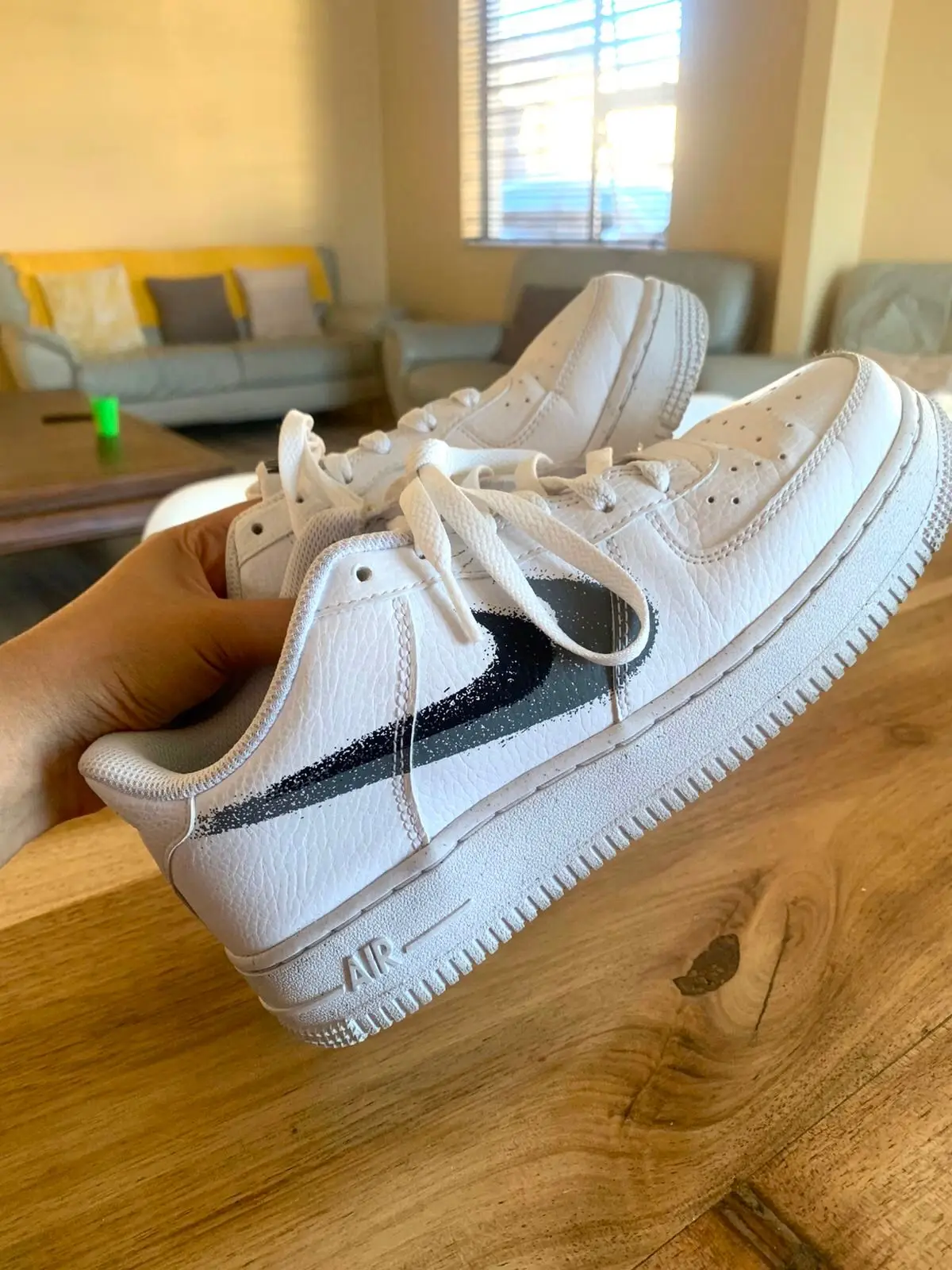 Nike Air Force 1 Low White Black Glitter Swoosh Size 5