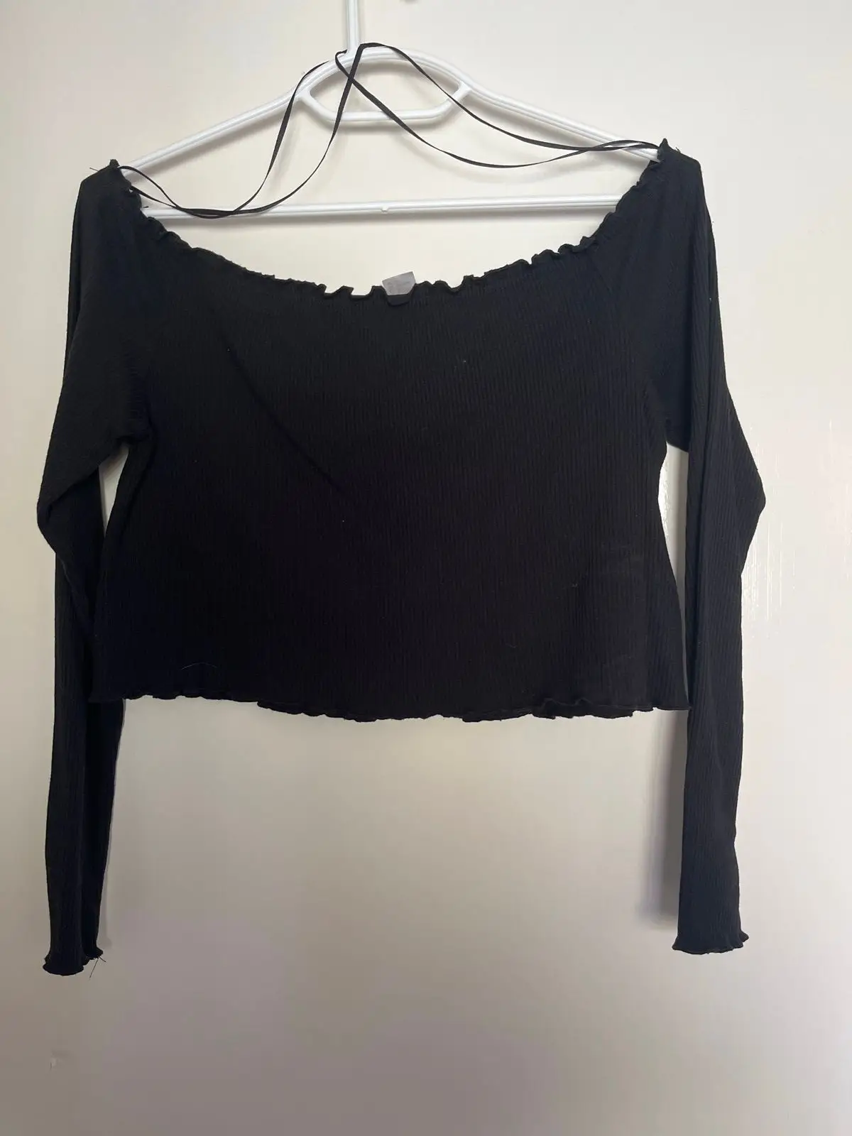 H&M Black Ribbed Off-Shoulder Crop Top Size L