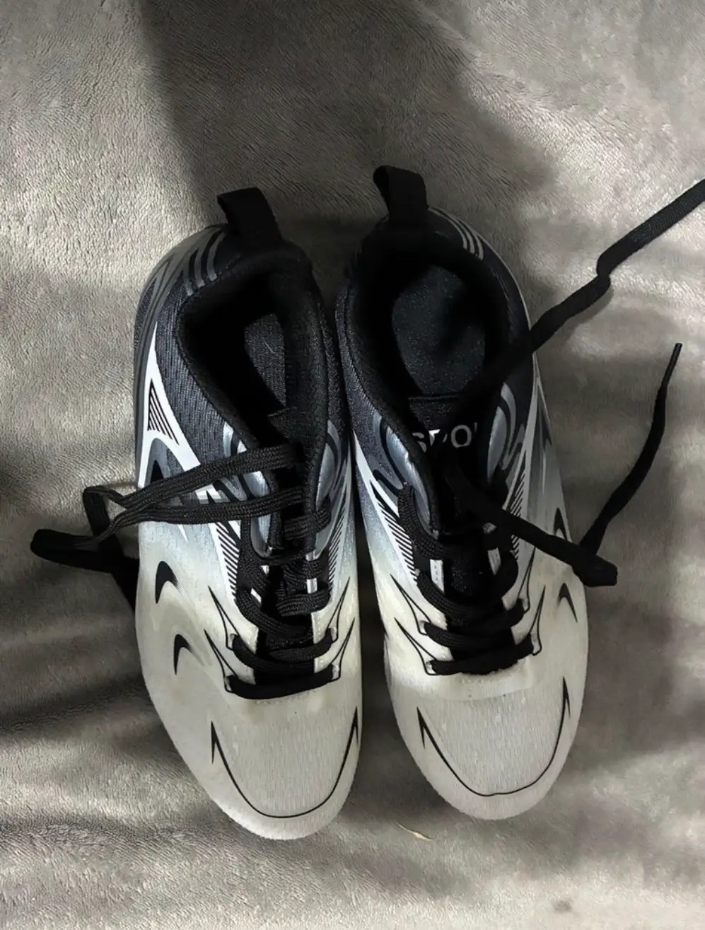 Running spikes