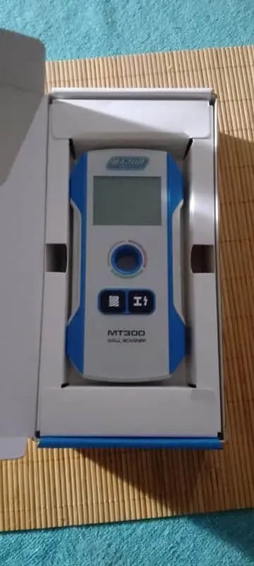 MT300 Wall Scanner