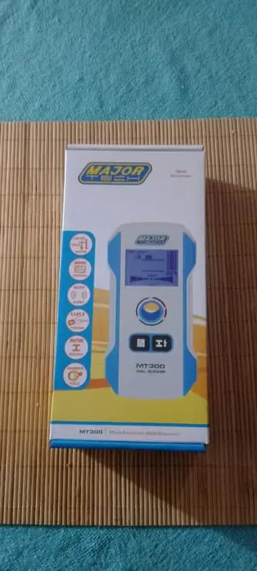 MT300 Wall Scanner