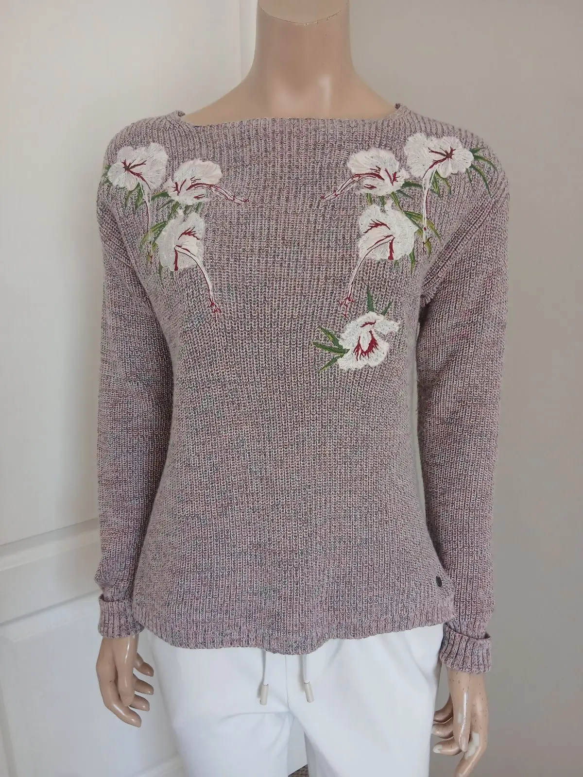 Old Khaki Pink Floral Embroidered Sweater