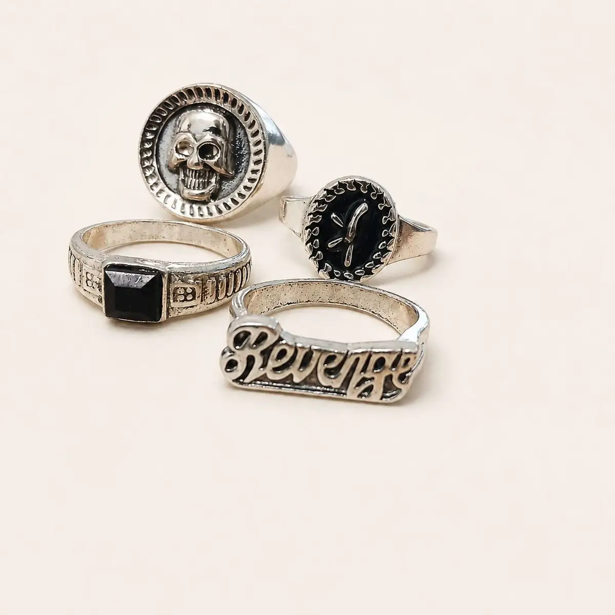 Skull Ring