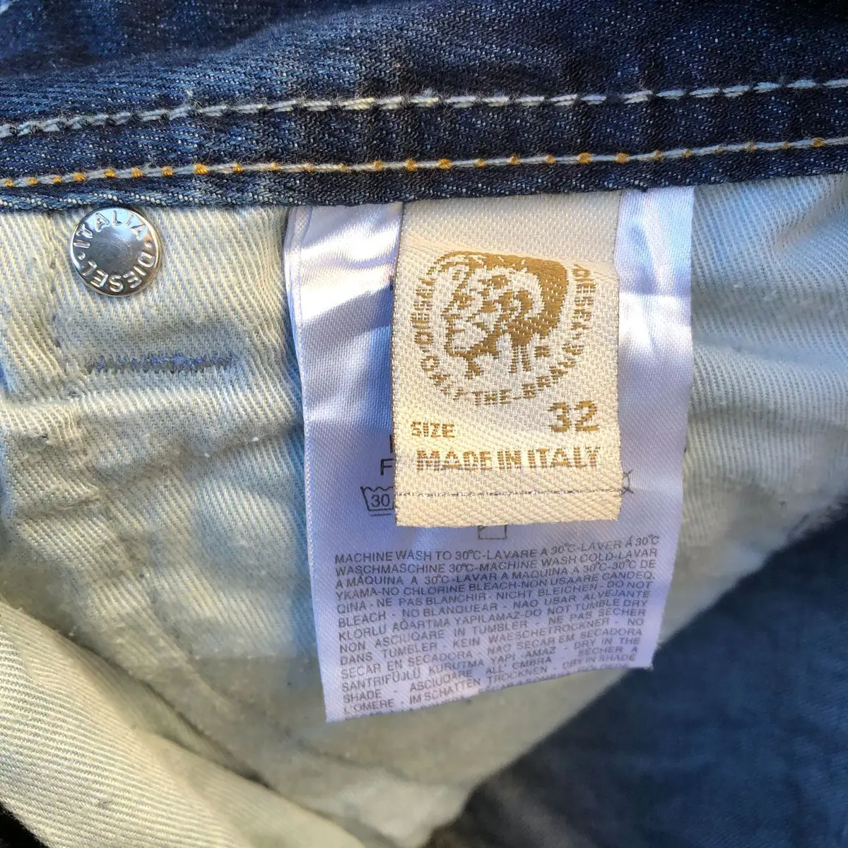 Diesel Dark Blue Jeans Size 32