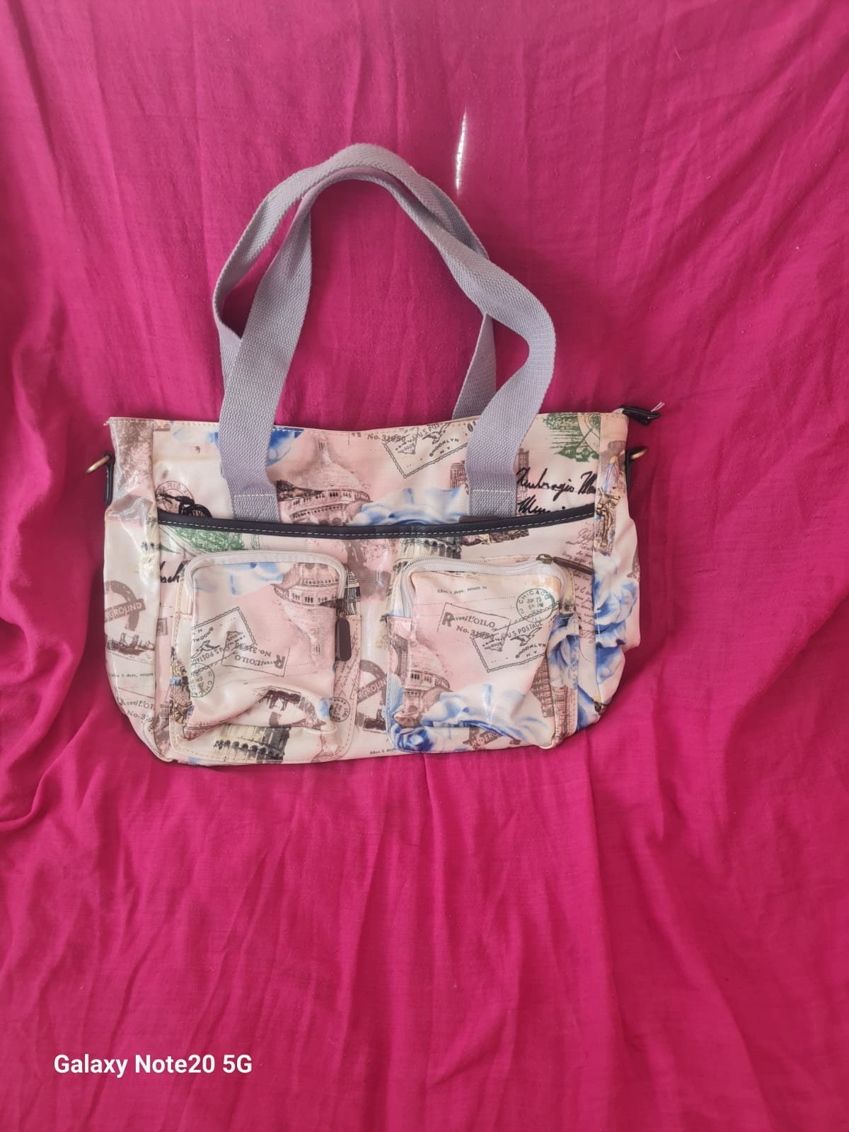 Travel-Themed Tote Bag