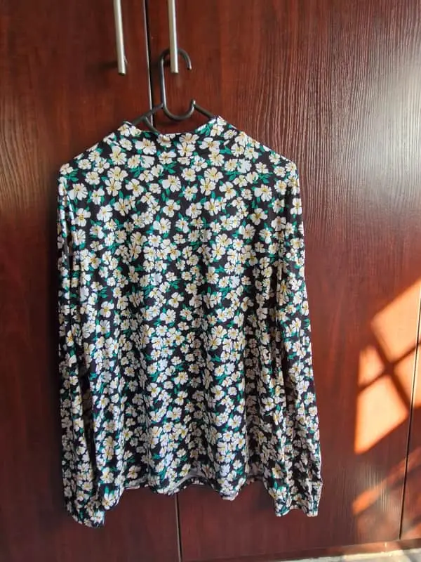 Be Yourself Floral long sleeve shirt