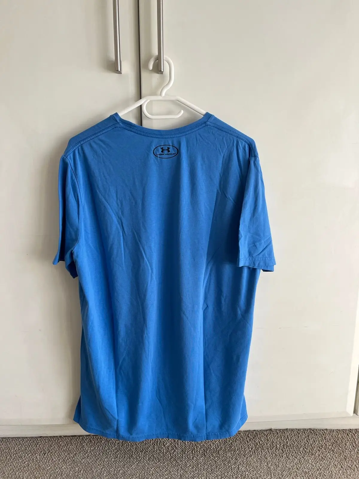 Under Armour Item — Size M