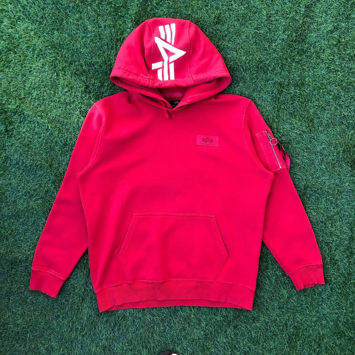 Alpha Industries Item — Size XL