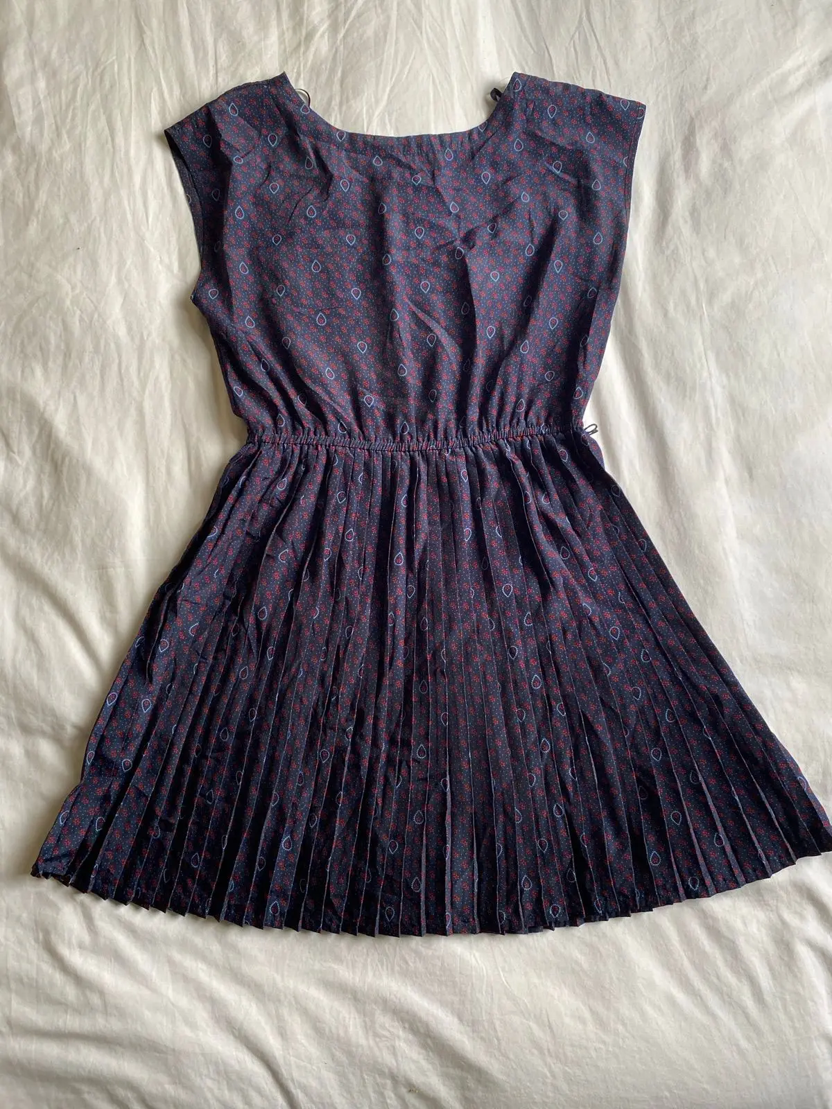 Forever 21 Item — Size S