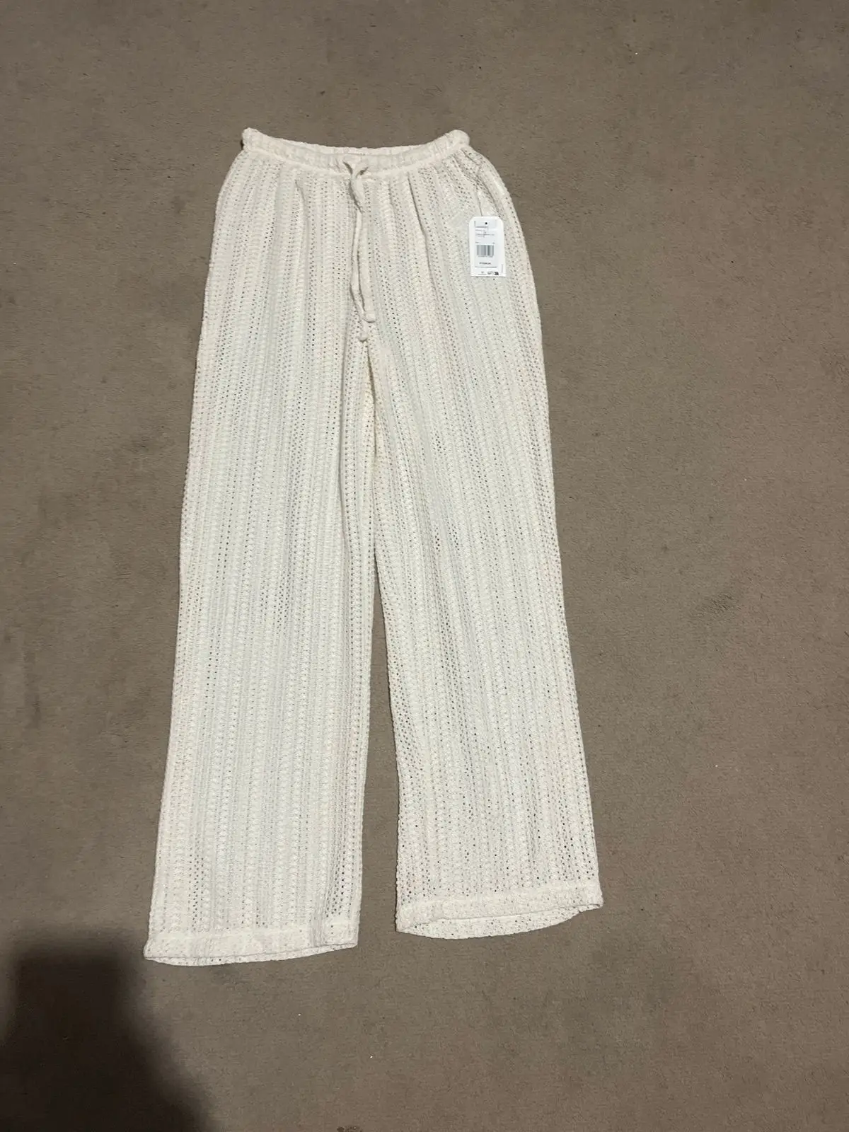 Billabong Item — Size S