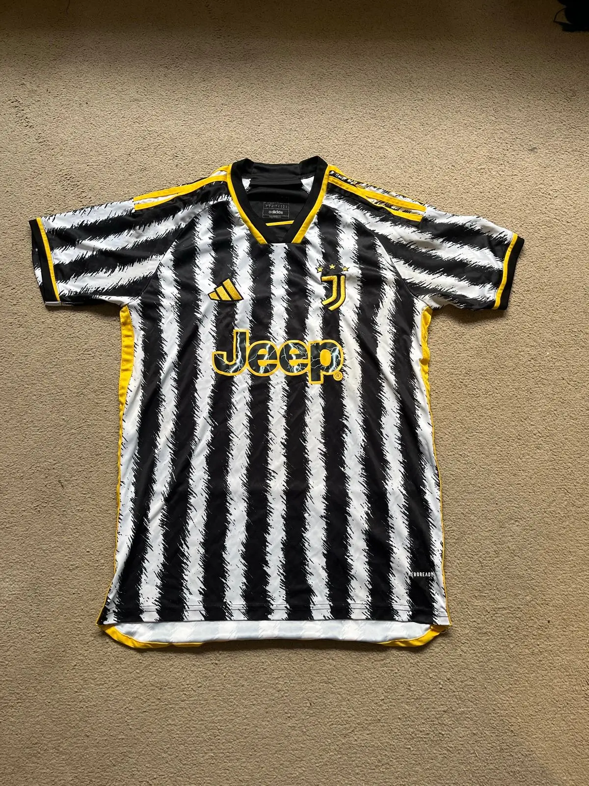 adidas Juventus Home Jersey