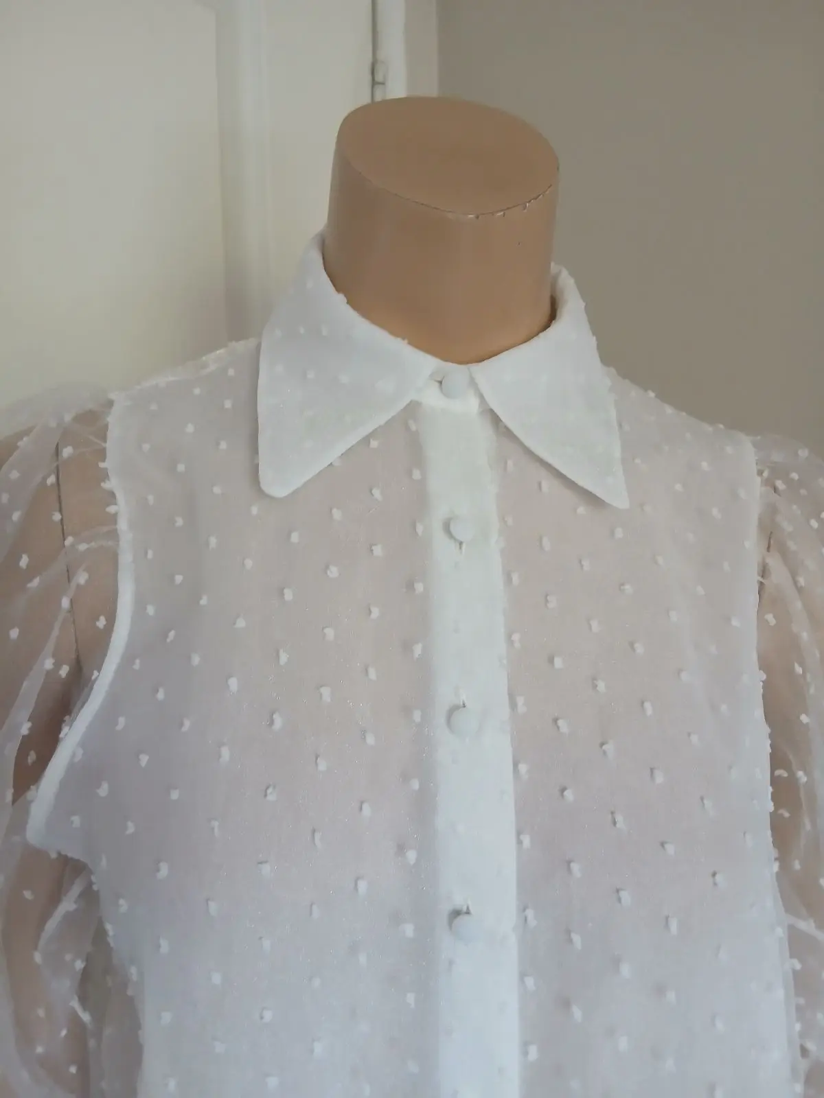 Zara White Puff Sleeve Blouse