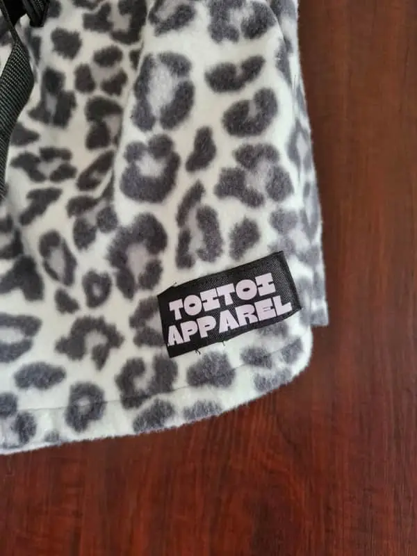 Toitoi apparel buckle leopard print shorts