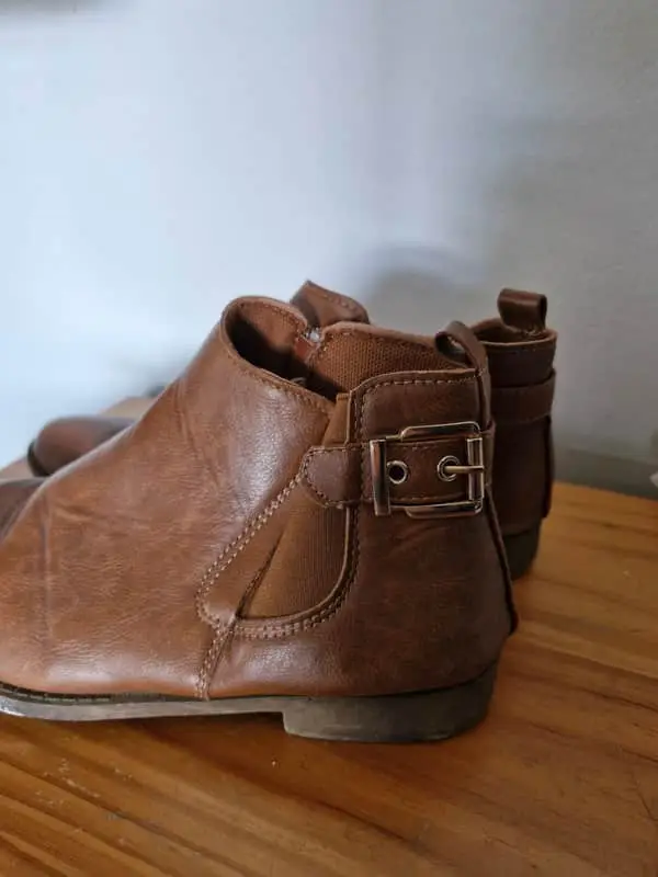 Brown boots