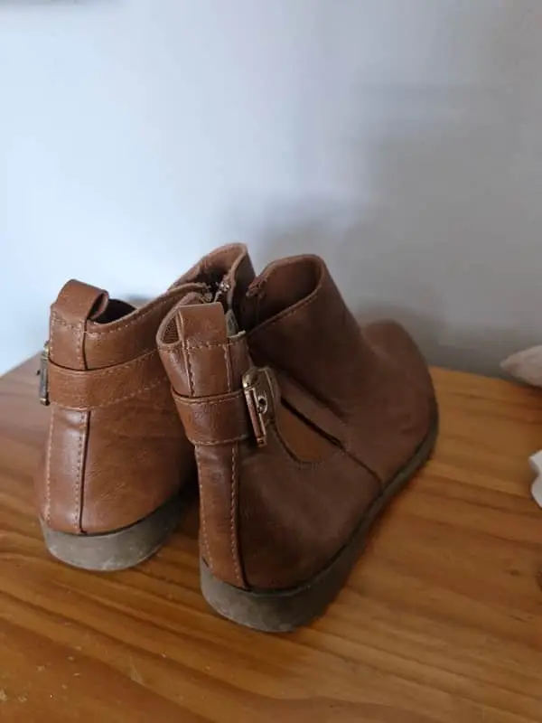 Brown boots