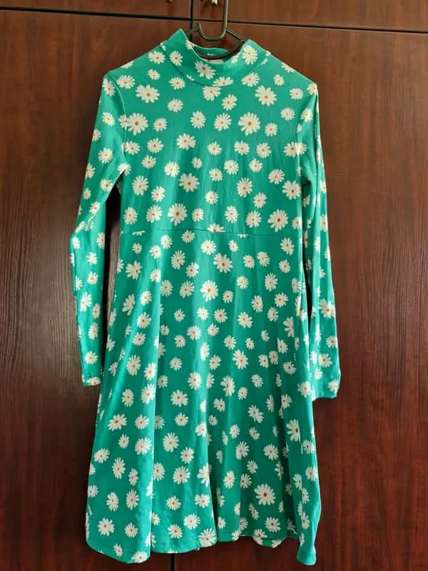 Friends Inc Green white flower dress