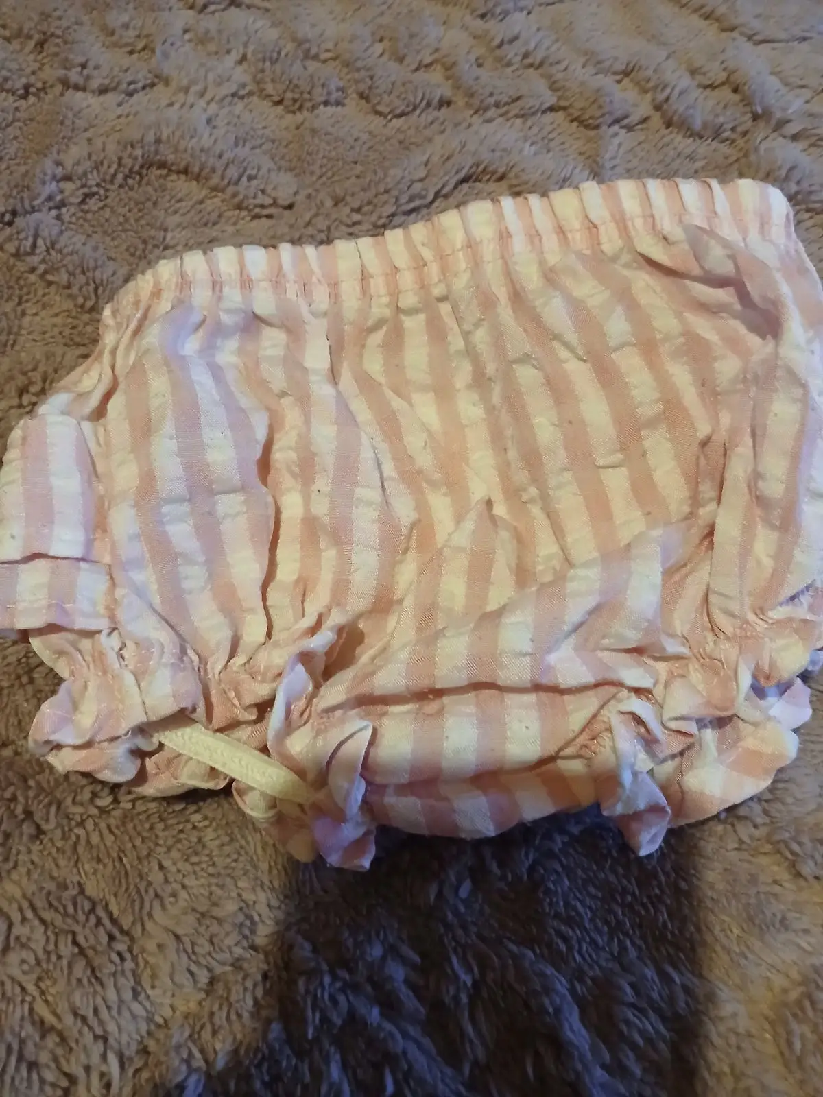 Mr Price Baby Shorts Peach Striped 3-6M