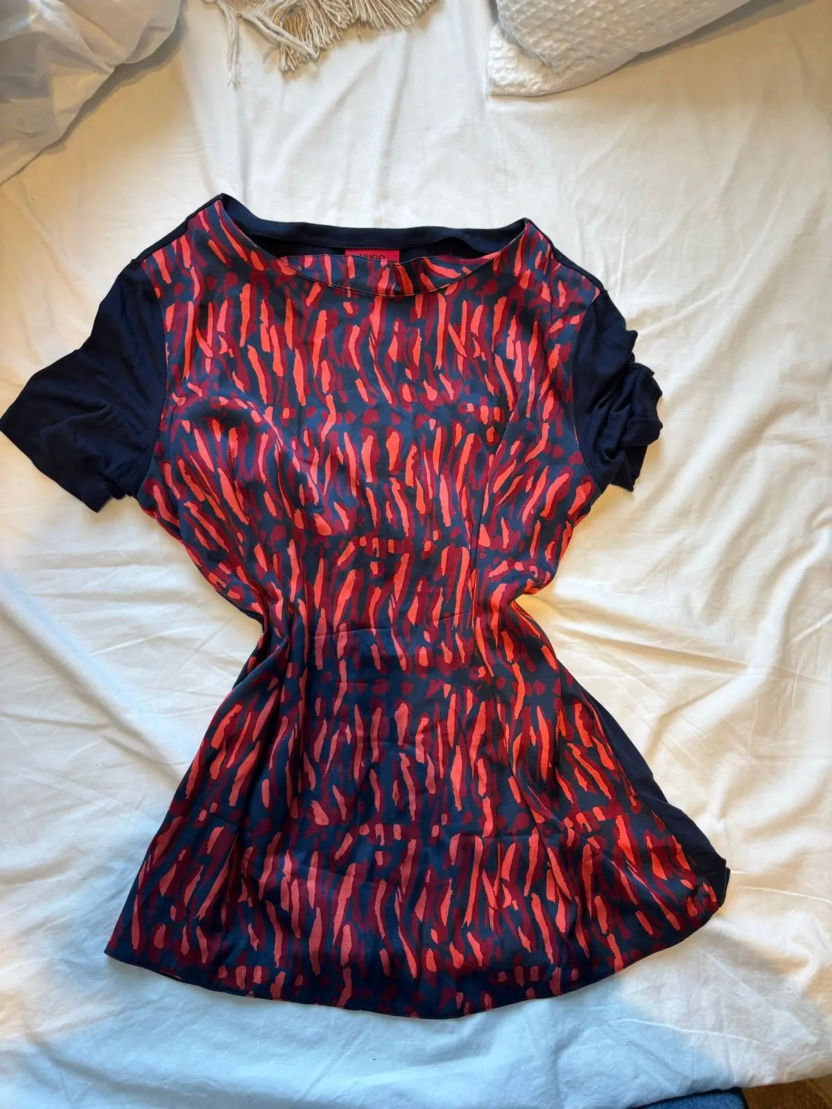 Hugo Boss Red and Navy Patterned Short-Sleeve Dress Size S