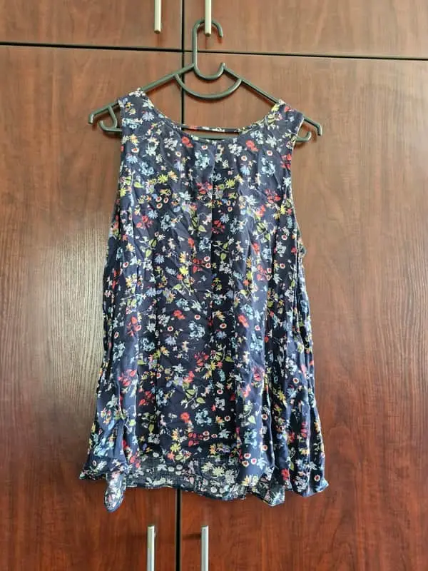 Miladys Navy floral tank top