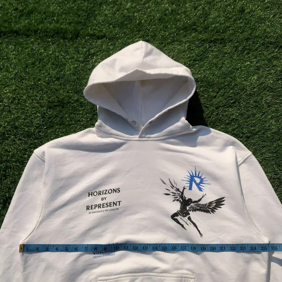 Represent Item — Size M