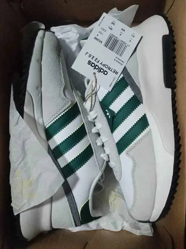 Adidas Sneakers