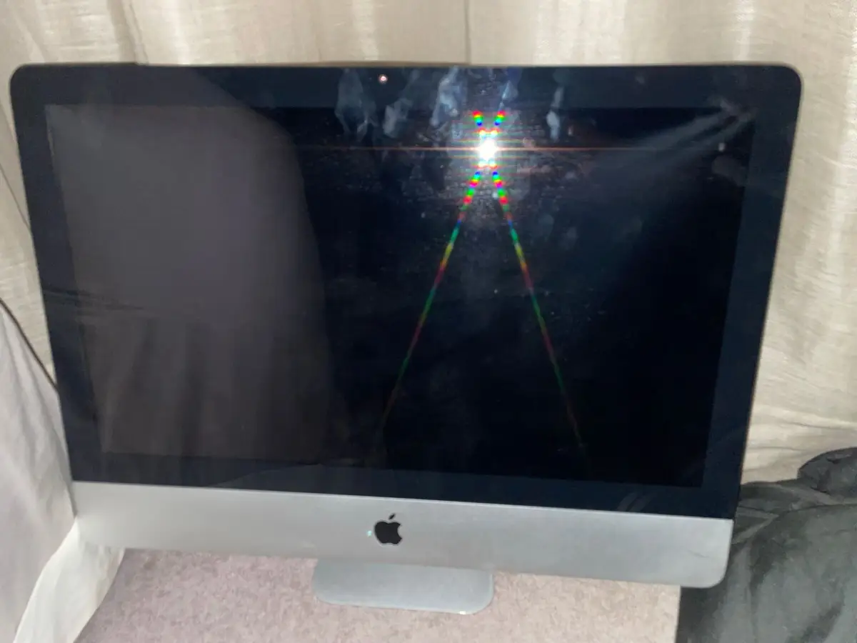 Apple iMac Desktop Computer Silver