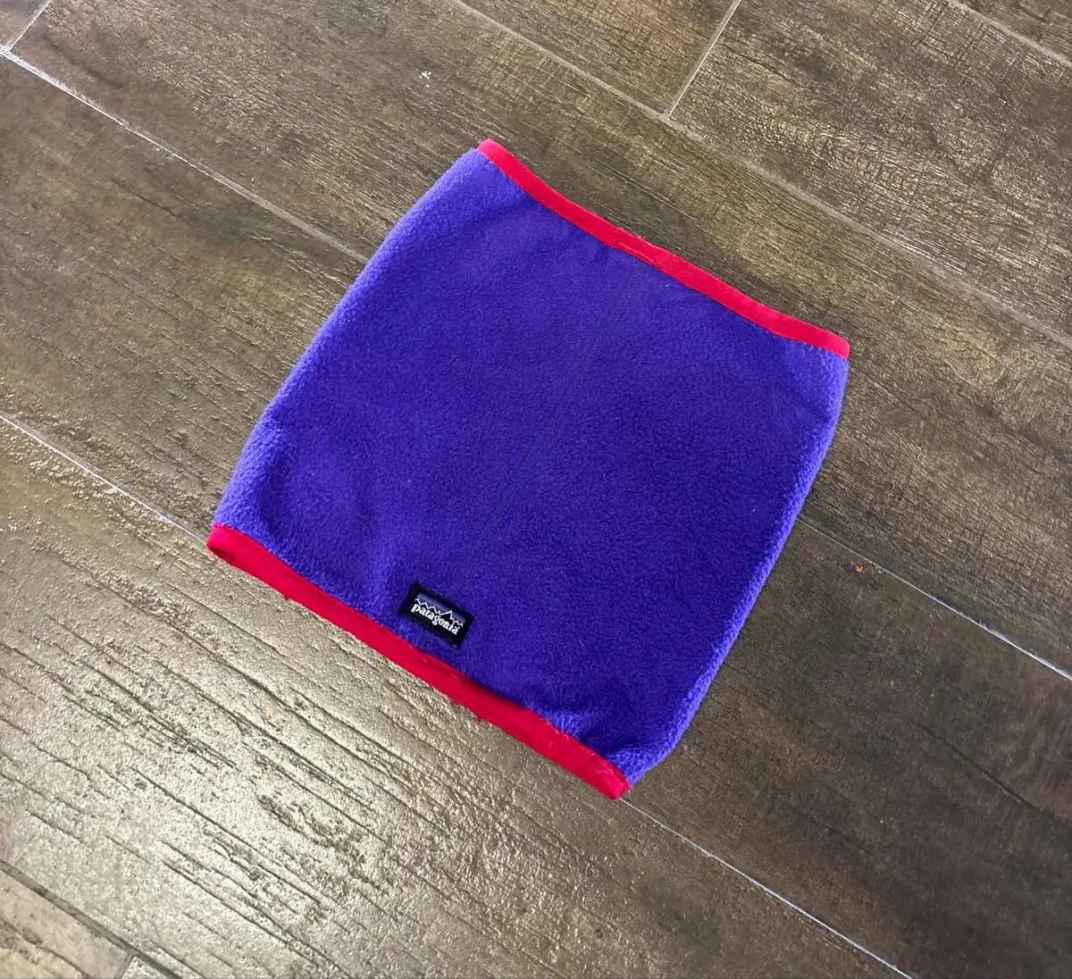Patagonia Fleece Neck Gaiter Purple