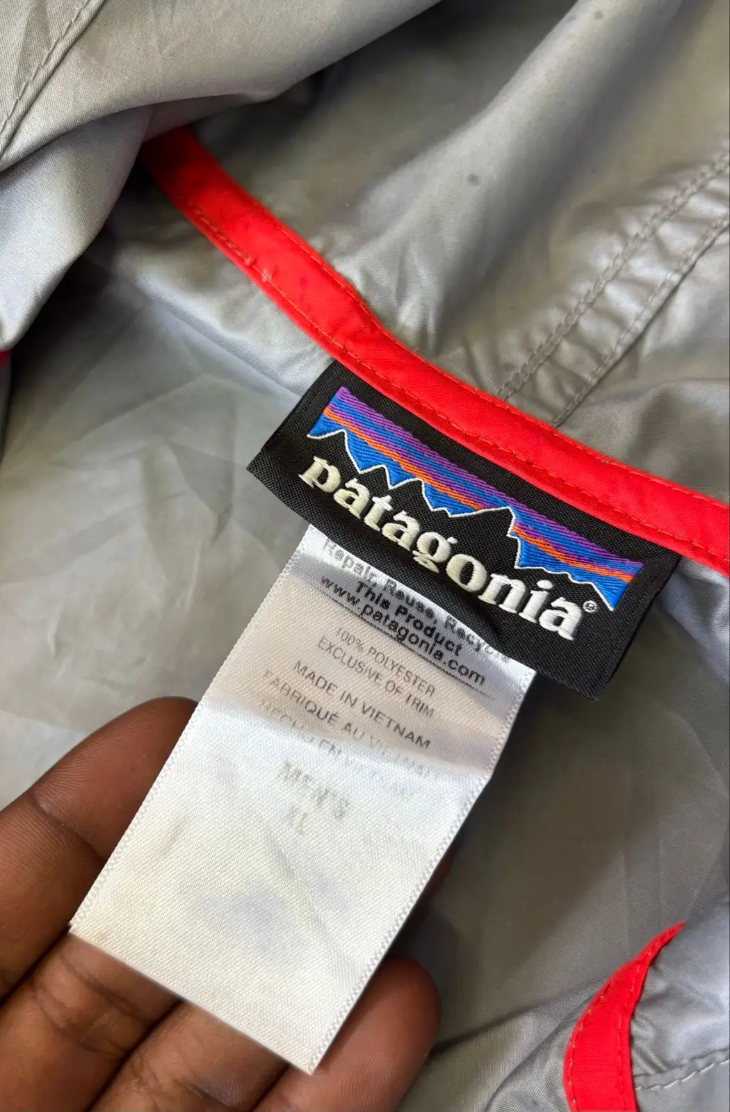 Patagonia Two-Tone Hooded Windbreaker Jacket Grey Red