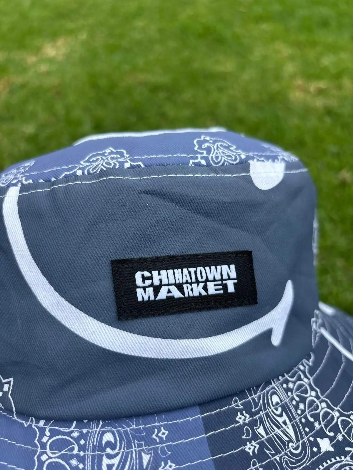 Chinatown Market Blue Bandana Smiley Bucket Hat