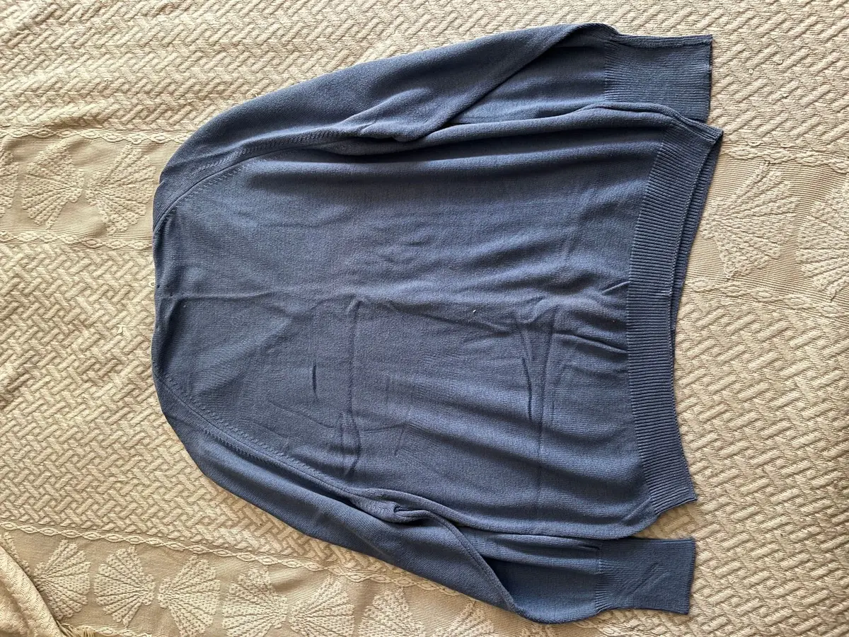 Zara Blue V-Neck Knit Sweater