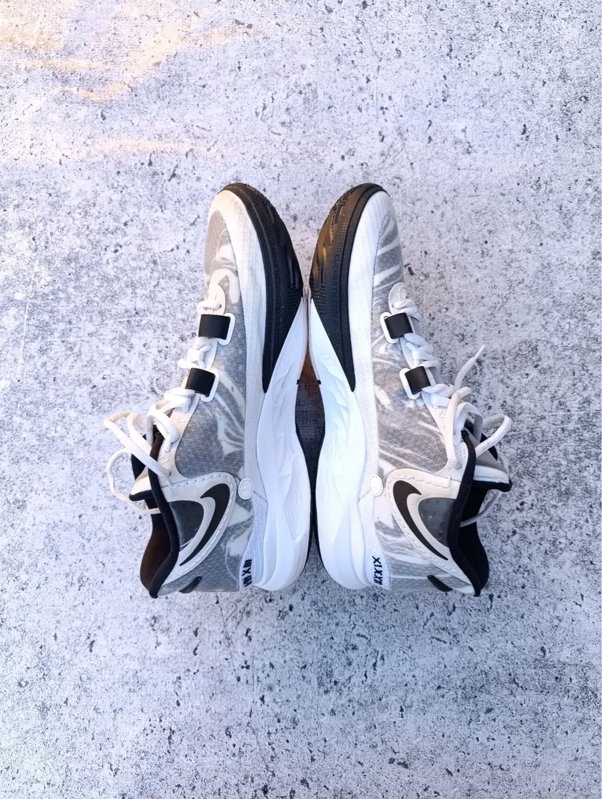 Nike Kyrie Infinity Basketball Sneakers Grey White Black UK 11