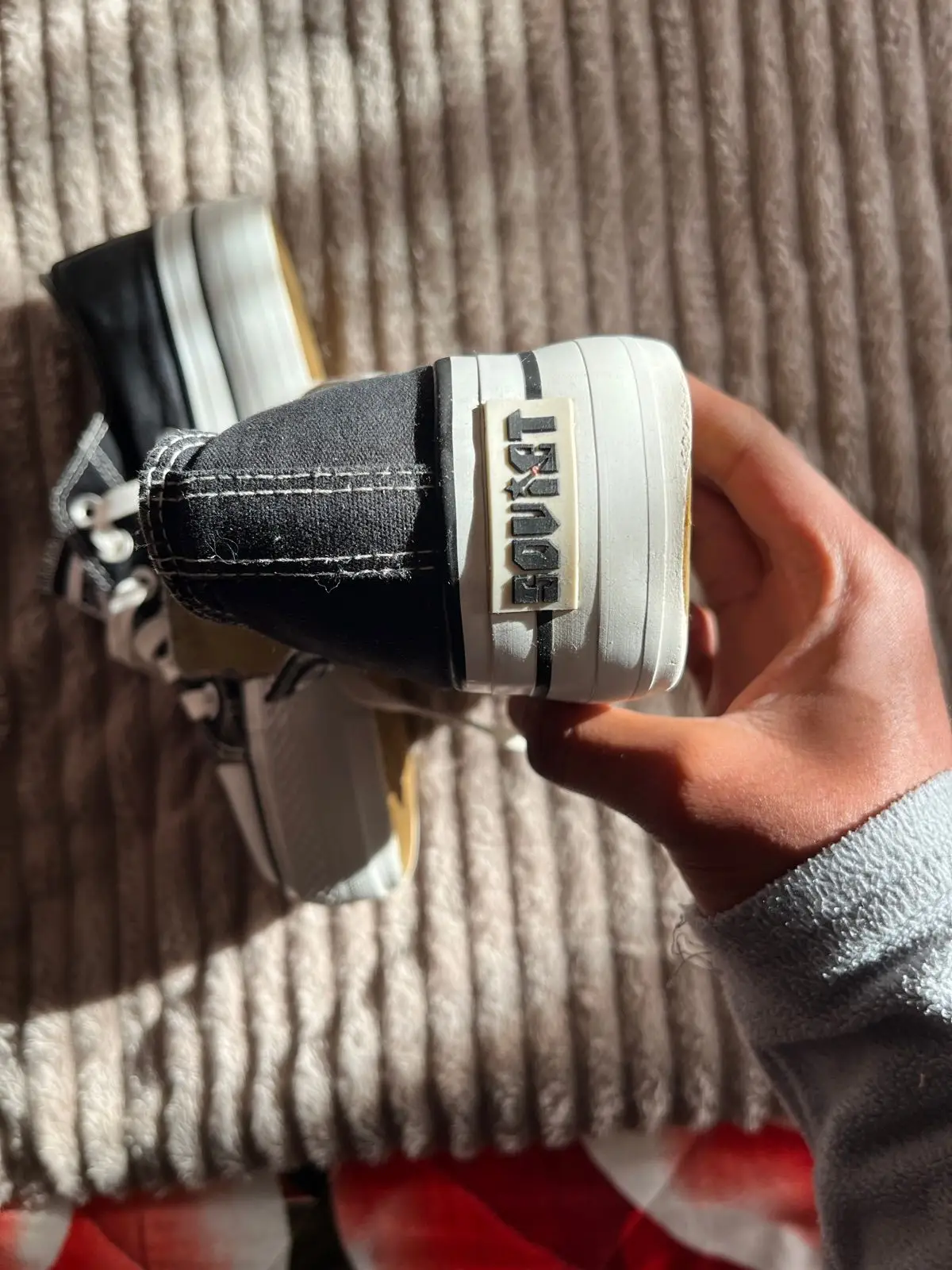 Soviet Black Low-Top Canvas Sneakers Size 8