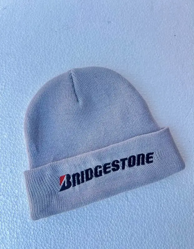 Bridge stone hat