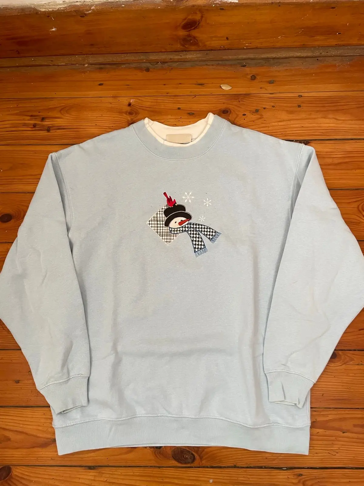 Light Blue Snowman Embroidered Crewneck Sweatshirt Large