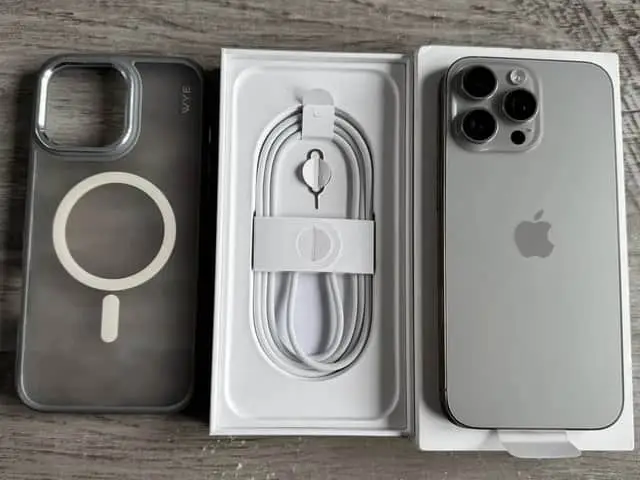 Apple Brand new iPhone 16 pro max 256gb