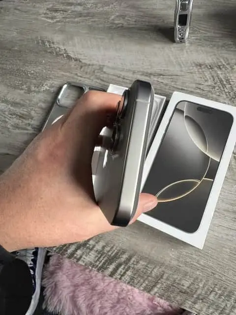 Brand new iPhone 16 pro max 256gb