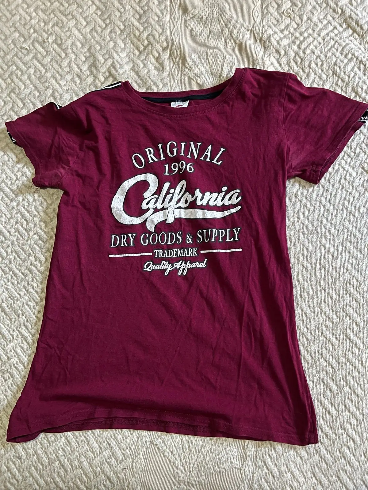 Mr Price California 1996 Maroon Graphic T-Shirt