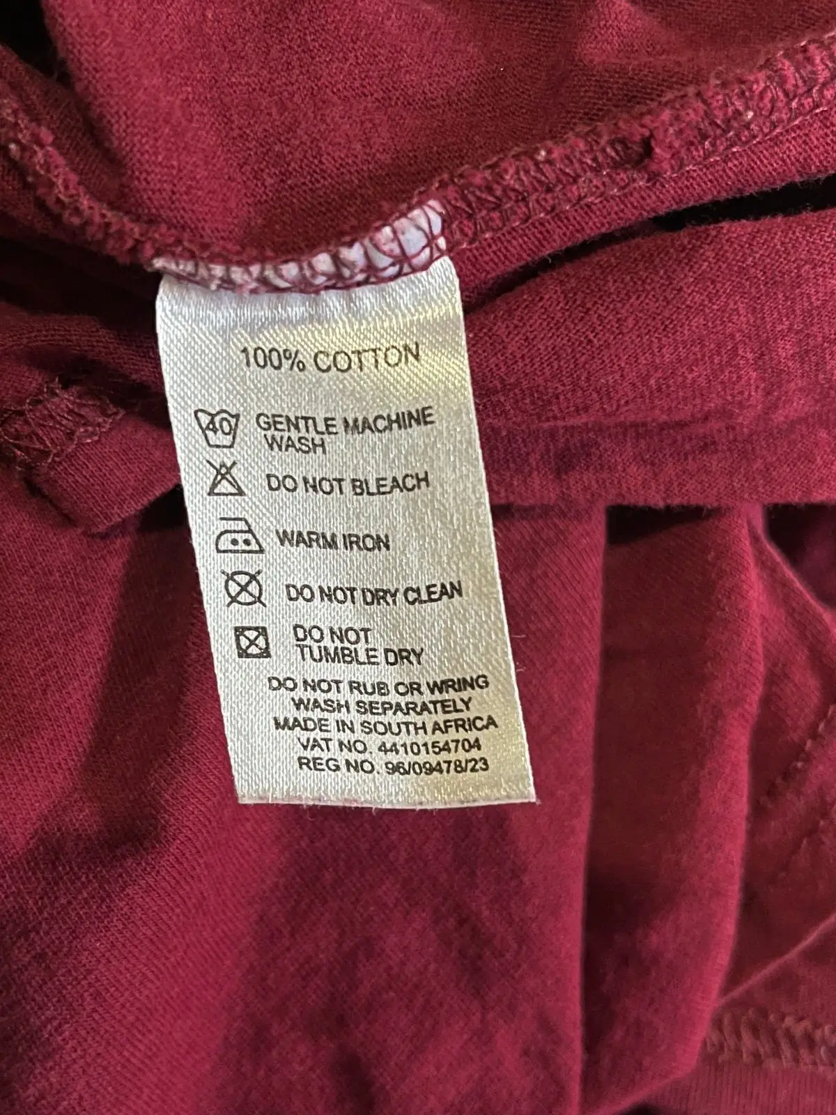Mr Price California 1996 Maroon Graphic T-Shirt