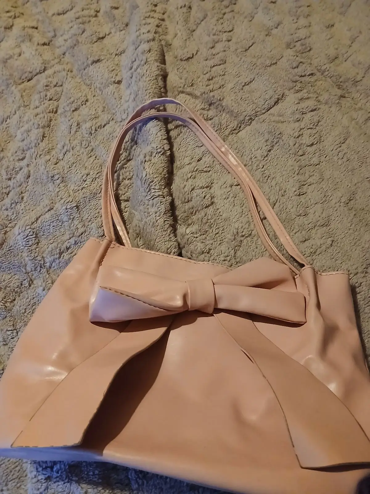 Pink Handbag with Bow Detail