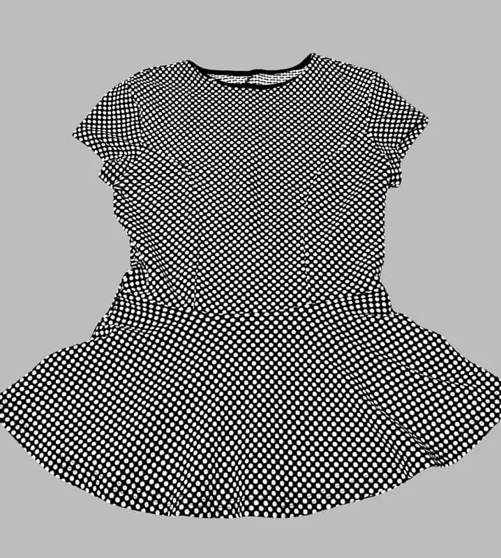 Legit Black and white women top