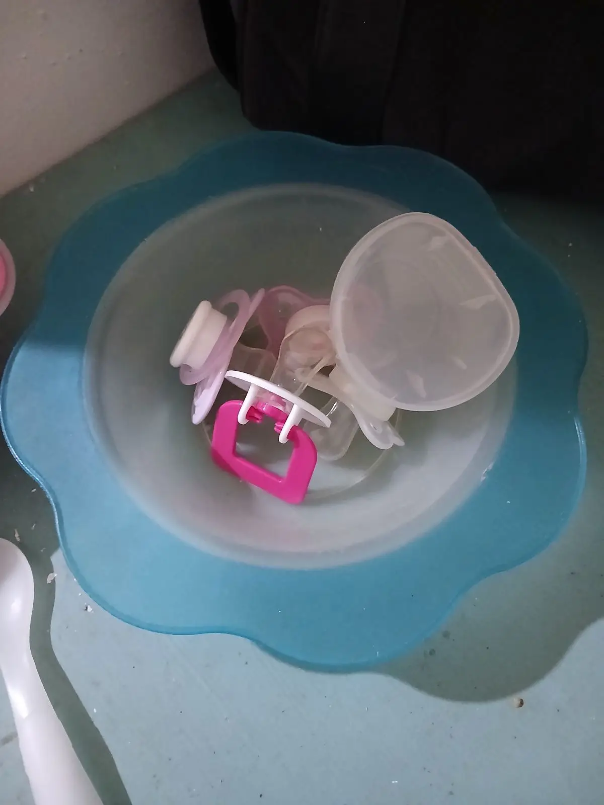 Pink Baby Food Container with Lid