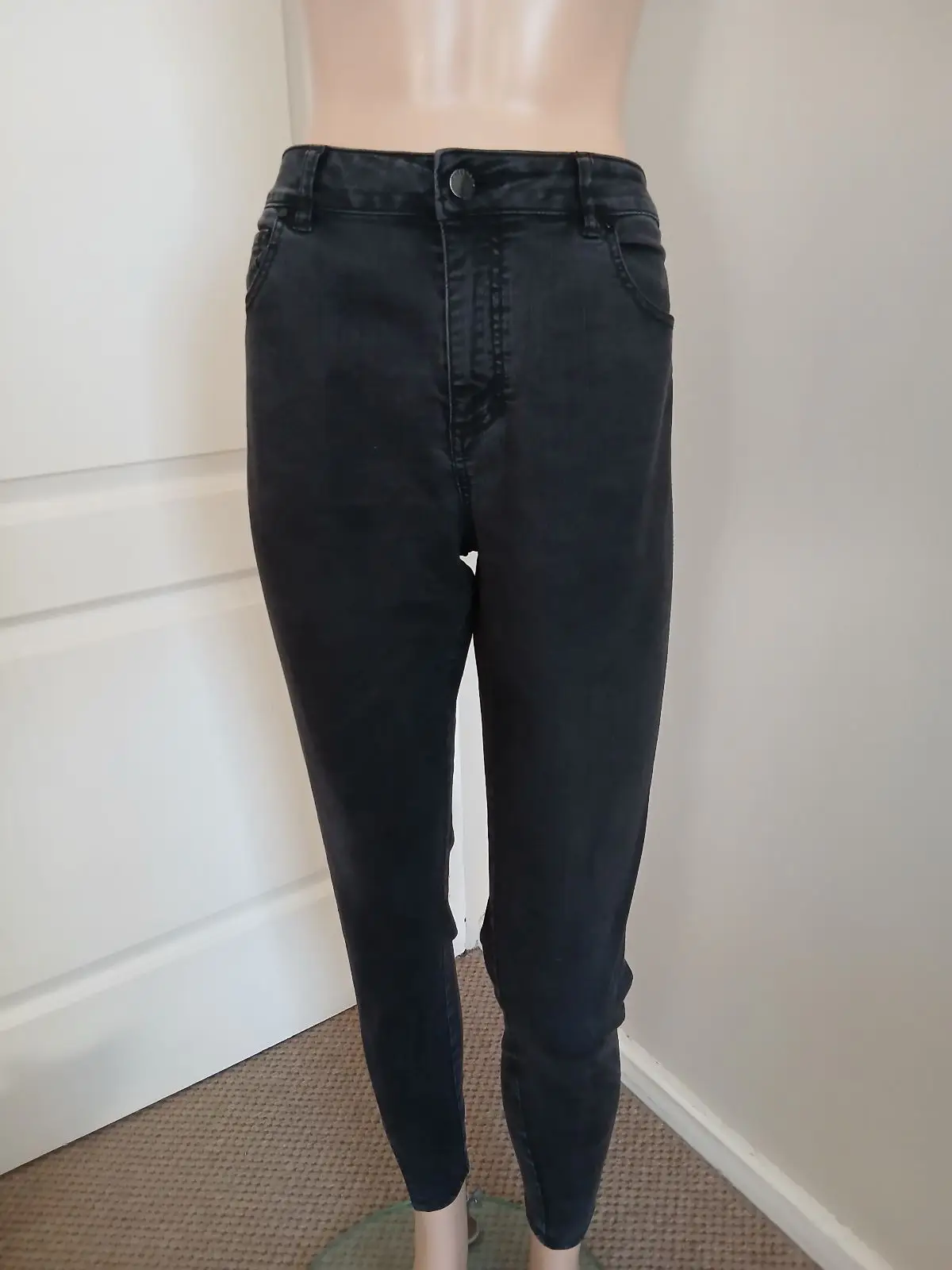 Witchery Black Skinny Jeans Size 14