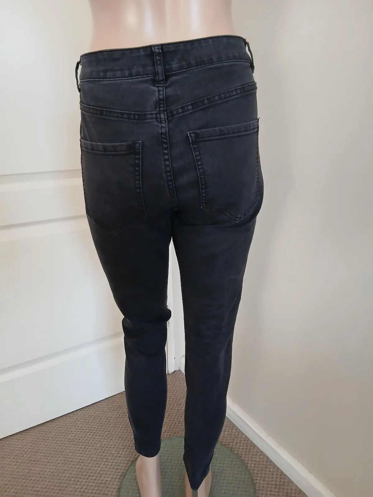 Witchery Black Skinny Jeans Size 14