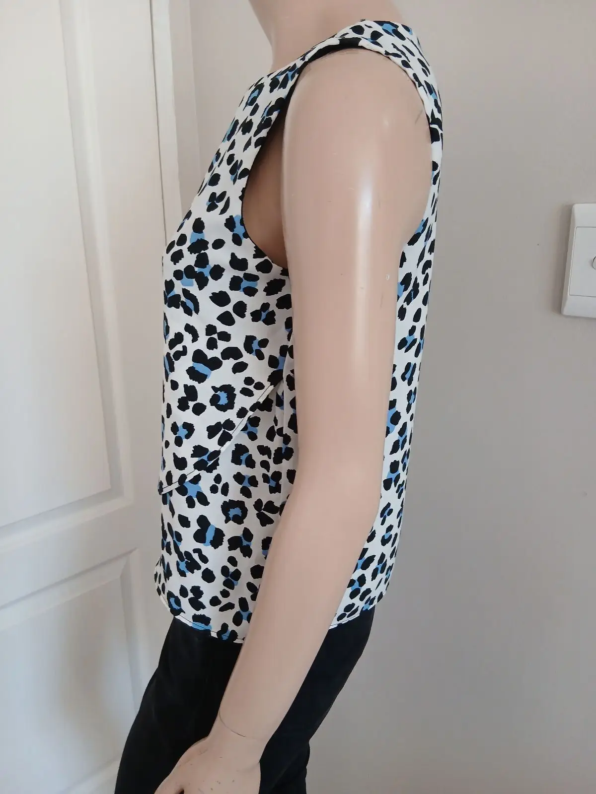 Zara Sleeveless Animal Print Top
