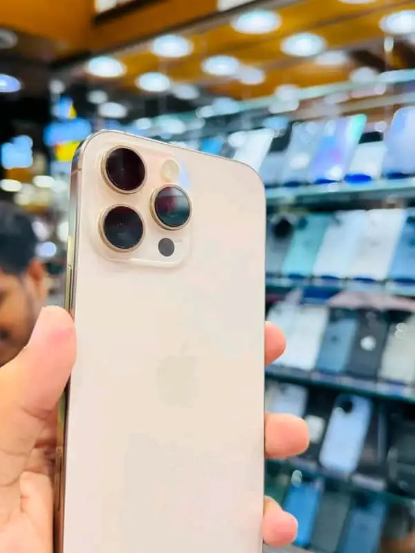 I Phone 16 Pro max