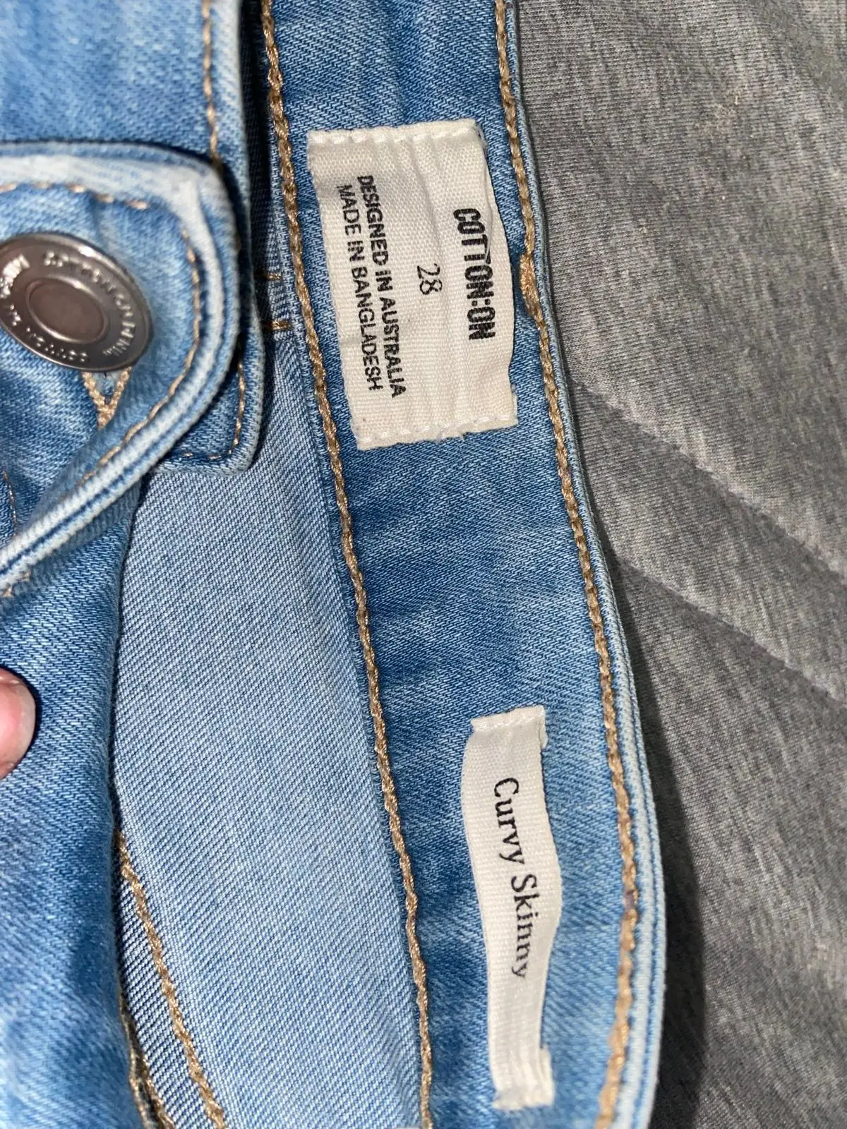 Cotton On Distressed Light Wash Jeans Size 28