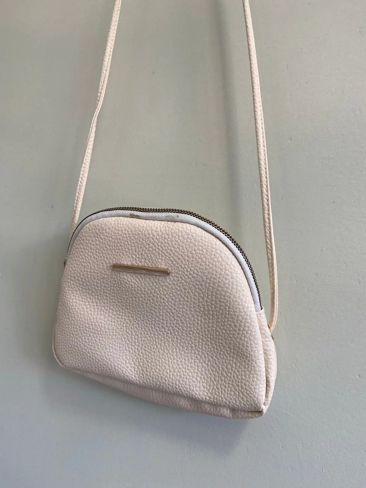 Cream Crossbody Shoulder Bag