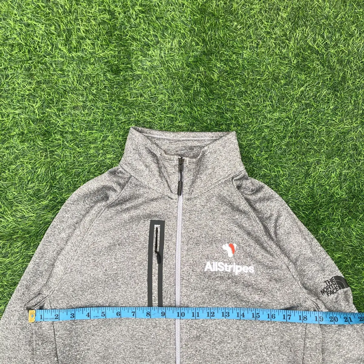 The North Face Grey Full-Zip Fleece Jacket